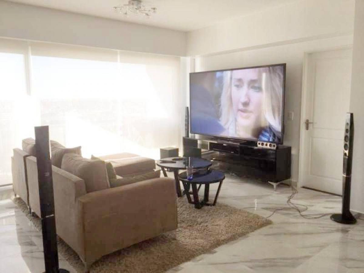 Studio in Buenos Aires, Argentina No. 80664