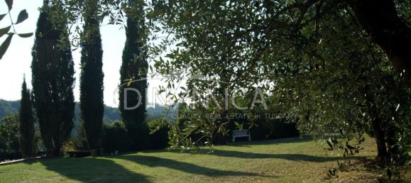 8 rooms House in Montopoli in Val d'Arno, Italy No. 236667 3
