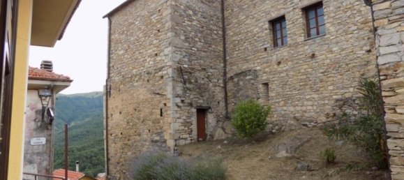 2 rooms Castles in Borgomaro, Italy No. 228220 5