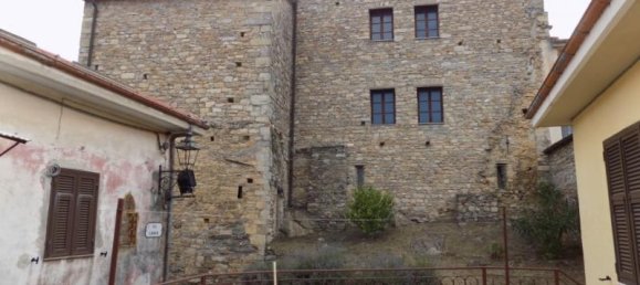 2 rooms Castles in Borgomaro, Italy No. 228220 3
