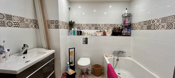 3 bedrooms Apartment in Acheres, France No. 143328 8