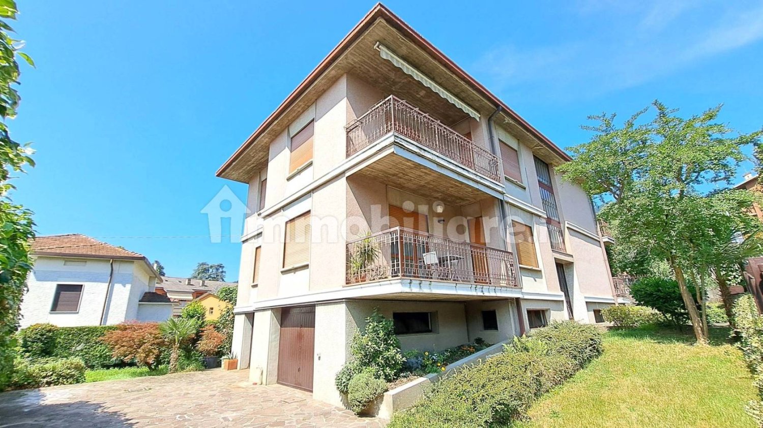 Apartamento de 2 dormitorios en Ranica, Italy No. 349223