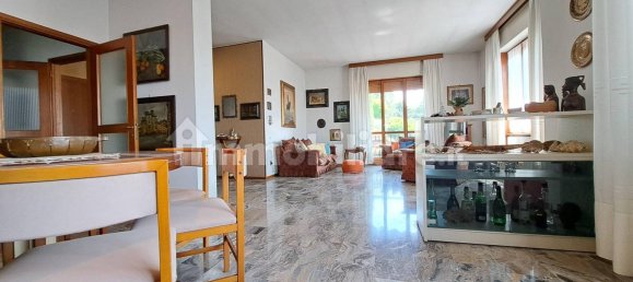 Apartamento de 2 dormitorios en Ranica, Italy No. 349223 11