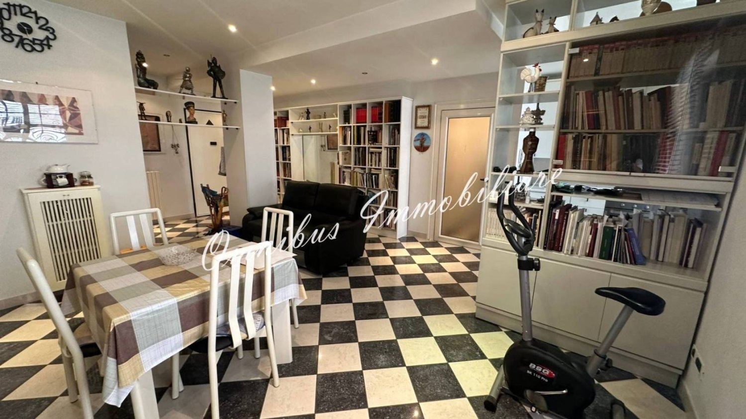 2 bedrooms Apartment in Foggia, Italy No. 144205