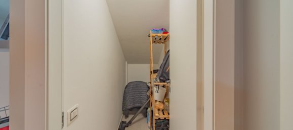 2-salle Appartement à Caraglio, Italy No. 24848 30