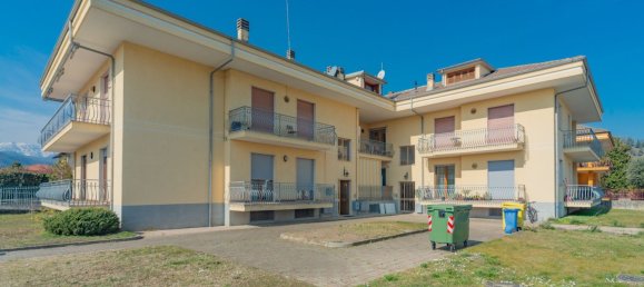 2-salle Appartement à Caraglio, Italy No. 24848 20