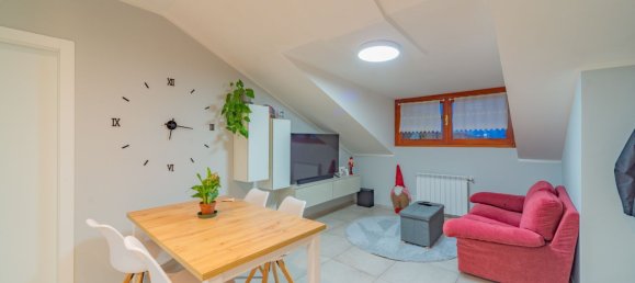 2-salle Appartement à Caraglio, Italy No. 24848 18