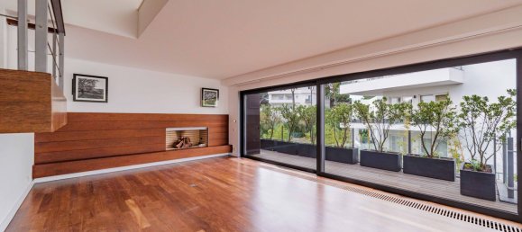 4 bedrooms Duplex in Cascais, Portugal No. 96379 3