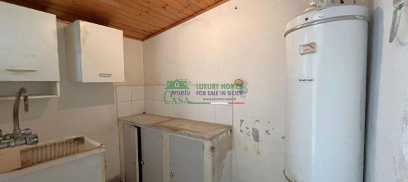 2 bedrooms House in Modica, Italy No. 45970 18