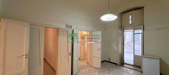 2 bedrooms House in Modica, Italy No. 45970 8