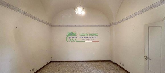 2 bedrooms House in Modica, Italy No. 45970 5