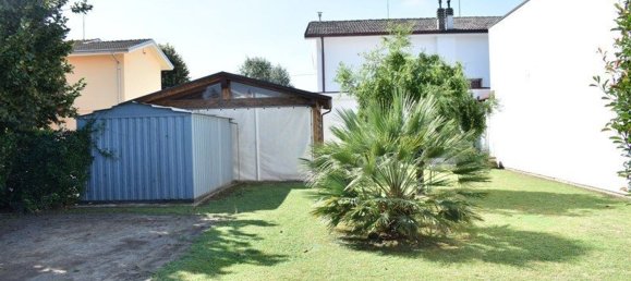 Casa de 5 habitaciónes en Cento, Italy No. 119455 21