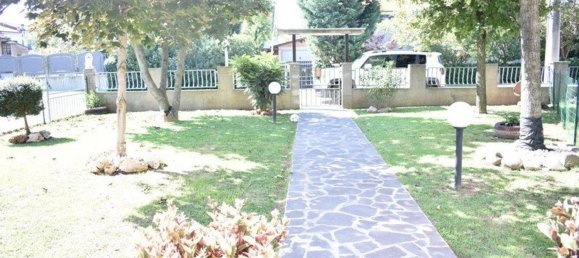 Casa de 5 habitaciónes en Cento, Italy No. 119455 3