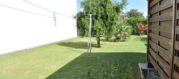 Casa de 5 habitaciónes en Cento, Italy No. 119455 2