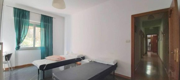 Apartamento de 3 habitaciónes en Genoa, Italy No. 174414 22