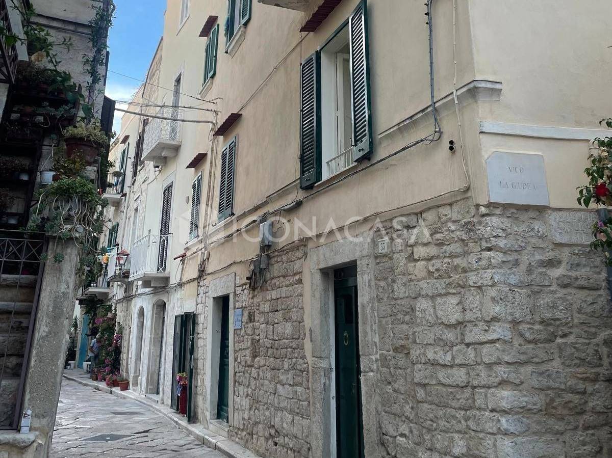 1 bedroom Apartment in Trani, Italy No. 348562