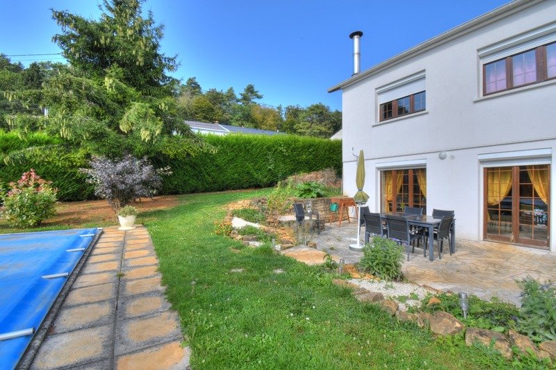 4 غرف نوم منزل في Neufchef, France رقم 243162