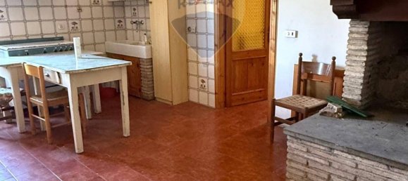 4 bedrooms Villa in Avigliano Umbro, Italy No. 311657 2