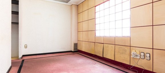 309m² Commercial property in Zaragoza, Spain No. 67699 40