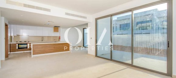 3 bedrooms Townhouse in Yas Island, UAE No. 17411 5