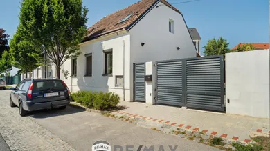 Дом с 4 комнатами в Ангерн ан дер Марх, Австрия № 232562