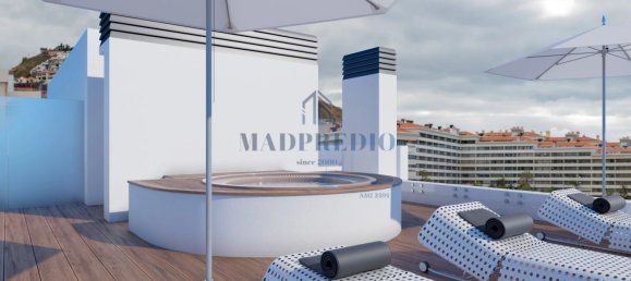 5 bedrooms Penthouse in Funchal, Portugal No. 77651 2