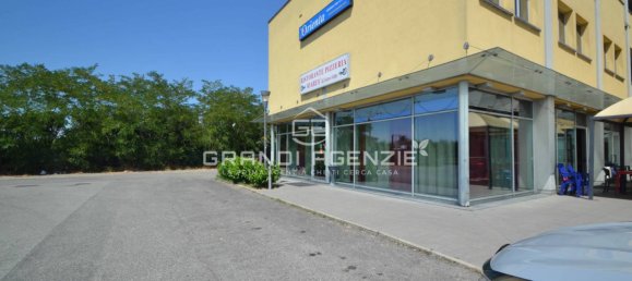 1غرفة عقار تجاري في Parma, Italy رقم 315795 26