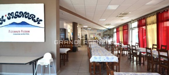 1غرفة عقار تجاري في Parma, Italy رقم 315795 7