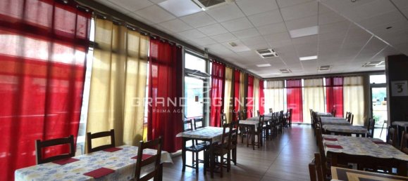 1غرفة عقار تجاري في Parma, Italy رقم 315795 13