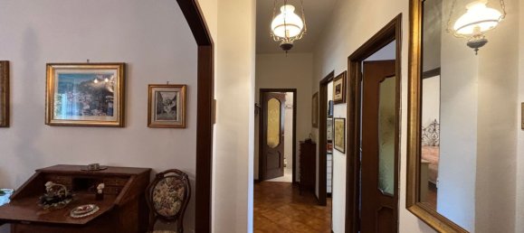 3 rooms Apartment in Vercelli, Italy No. 300817 4