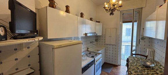 3 rooms Apartment in Vercelli, Italy No. 300817 10