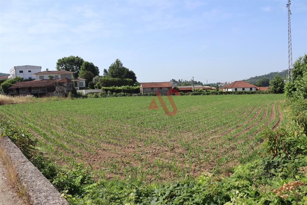 4750m² Land in Lousada, Portugal No. 203954