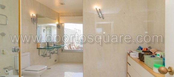 2 bedrooms Apartment in Porto, Portugal No. 132207 21