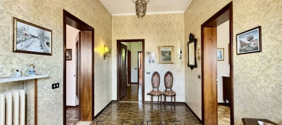 5 bedrooms House in Cerea, Italy No. 359187 21