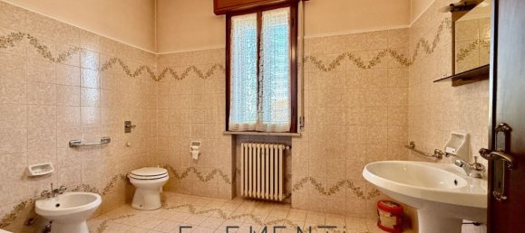 5 bedrooms House in Cerea, Italy No. 359187 23