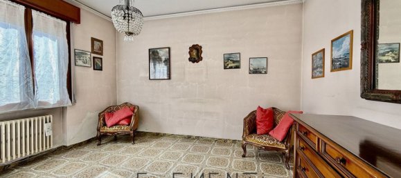 5 bedrooms House in Cerea, Italy No. 359187 12