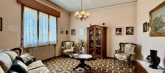 5 bedrooms House in Cerea, Italy No. 359187 19