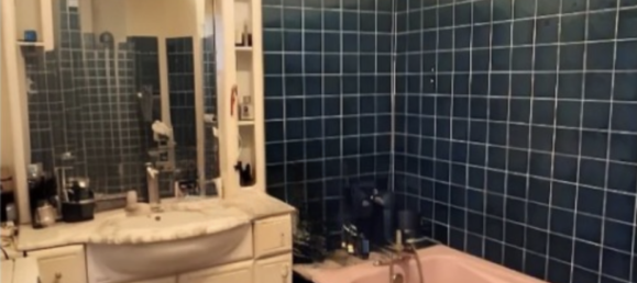 Dúplex de 3 dormitorios en Epernay, France No. 217168 6