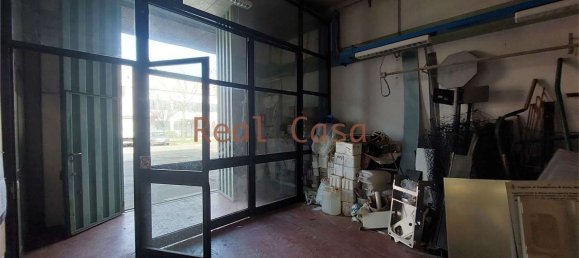 Lagerhaus in Modena, Italy 635m², Nr. 333342 47
