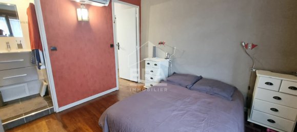 Casa de 4 dormitorios en Neuilly-sur-Marne, France No. 135556 9