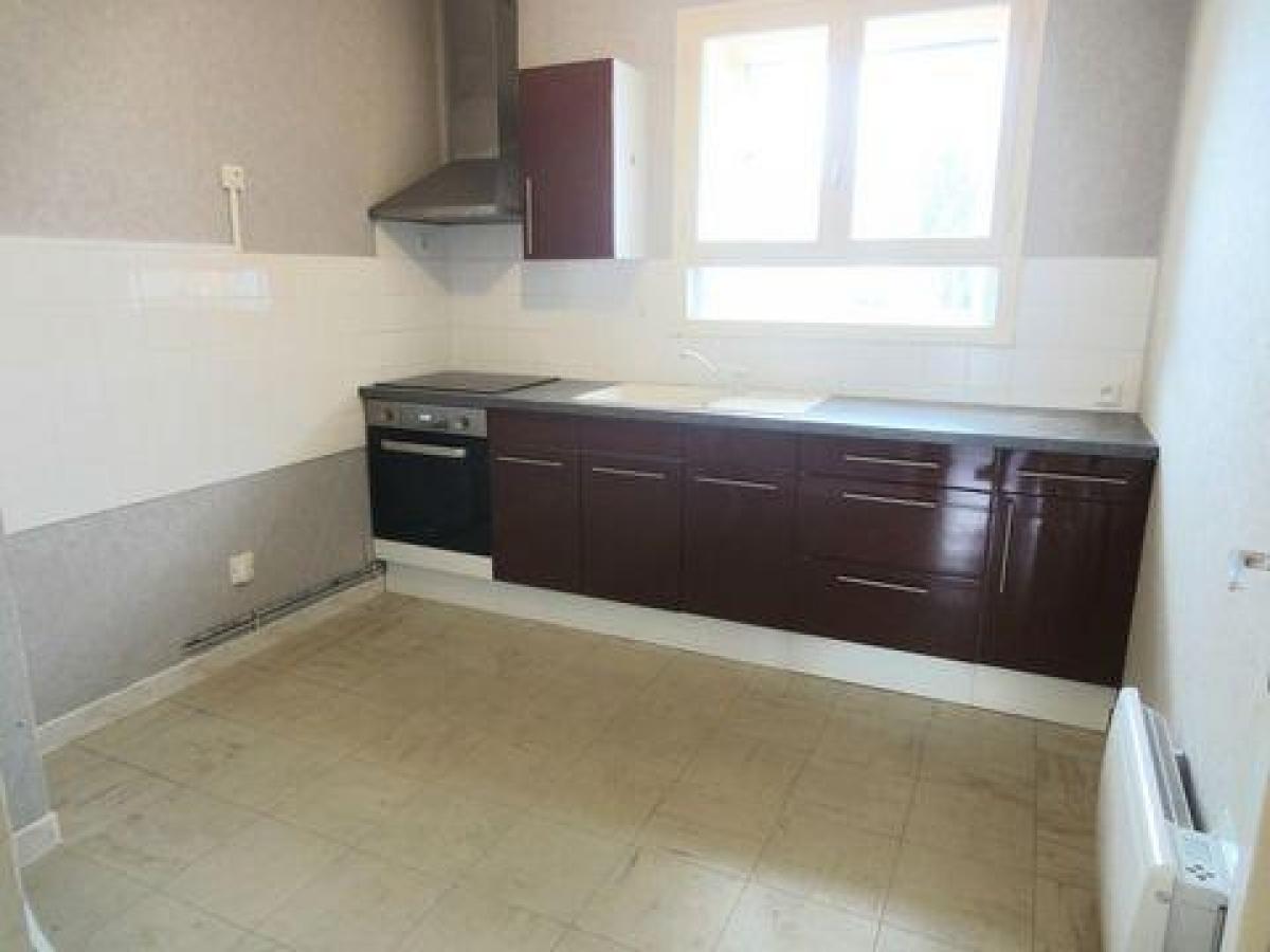 2 bedrooms Condo in Gourin, France No. 14561