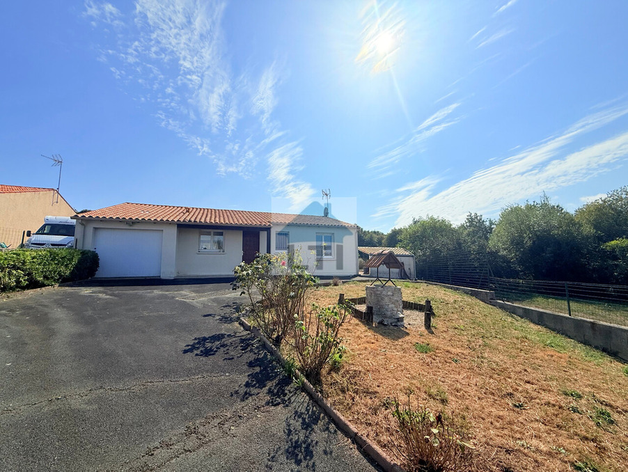 3 bedrooms House in Charente-Maritime, France No. 324114