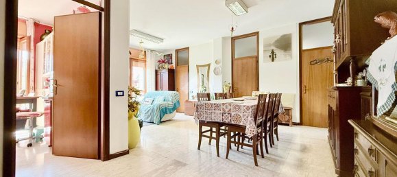 3 rooms Apartment in Treviglio, Italy No. 139110 6