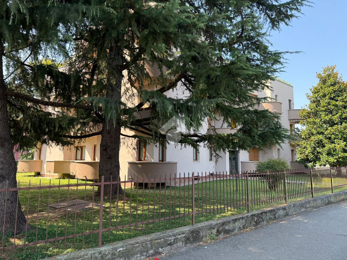 3 rooms Apartment in Treviglio, Italy No. 139110