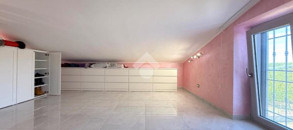 Villa de 3 dormitorios en Genzano di Roma, Italy No. 353011 40