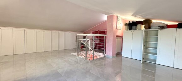 Villa de 3 dormitorios en Genzano di Roma, Italy No. 353011 39