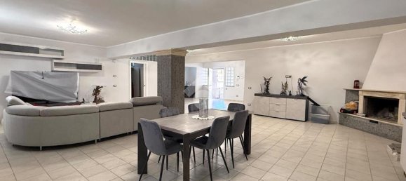 Villa de 3 dormitorios en Genzano di Roma, Italy No. 353011 43