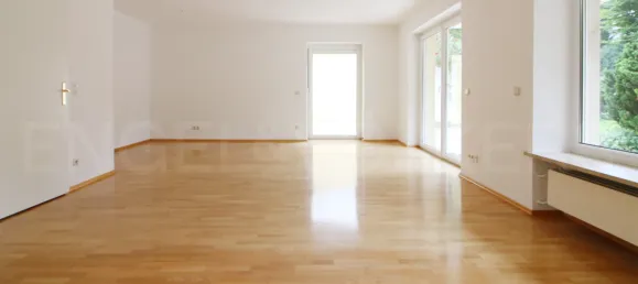 3 Schlafzimmer Stadthaus in München, Germany, Nr. 299634 4