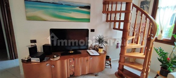 4 Schlafzimmer Villa in Sanremo, Italy, Nr. 398646 13