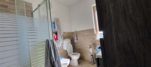 Вилла с 5 комнатами в Джове, Италия № 162364 15